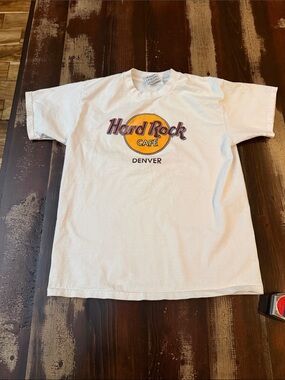 Vintage Hard Rock Cafe White Tee with Yellow & Red Logo - Denver